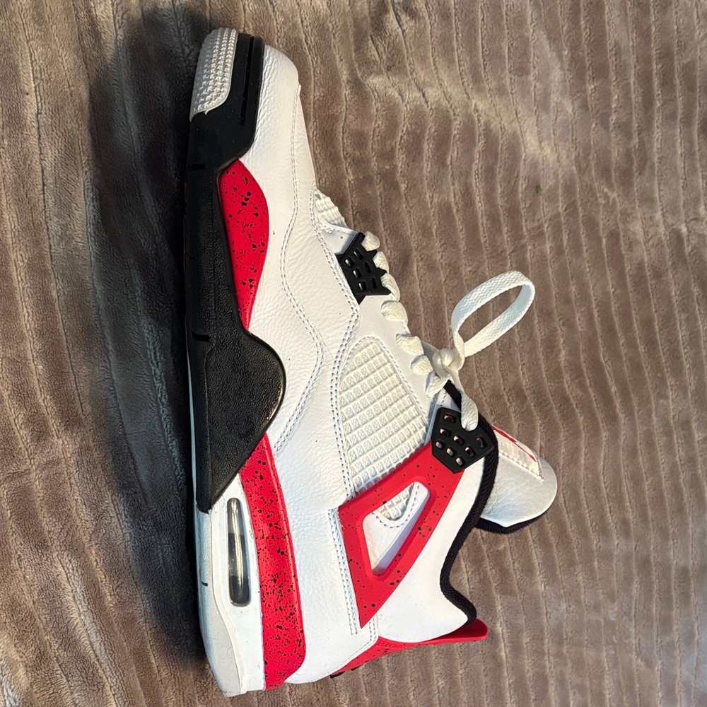 Jordan Retro White and Red Sneakers - Picture 4 of 8